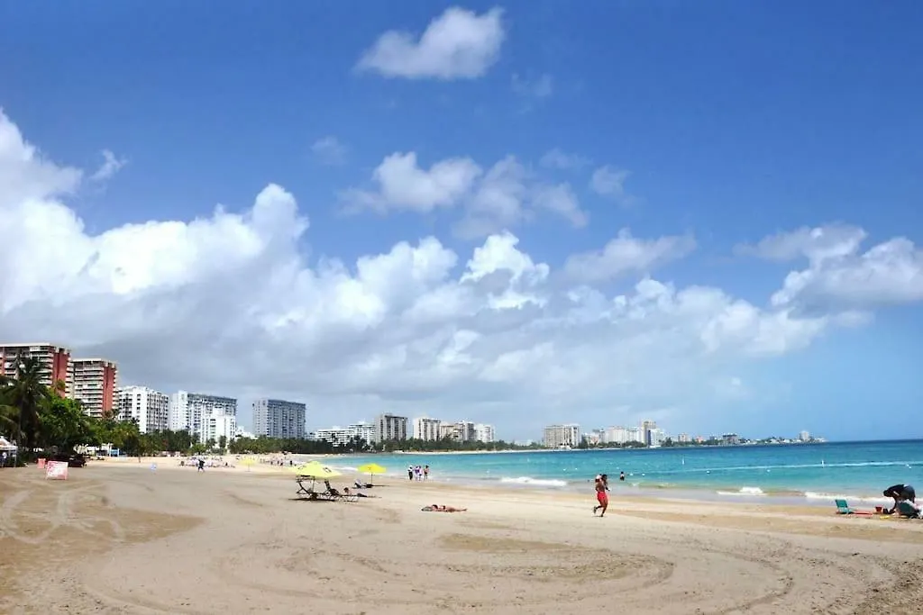 Studio Cosmopolitan Area Apartment San Juan